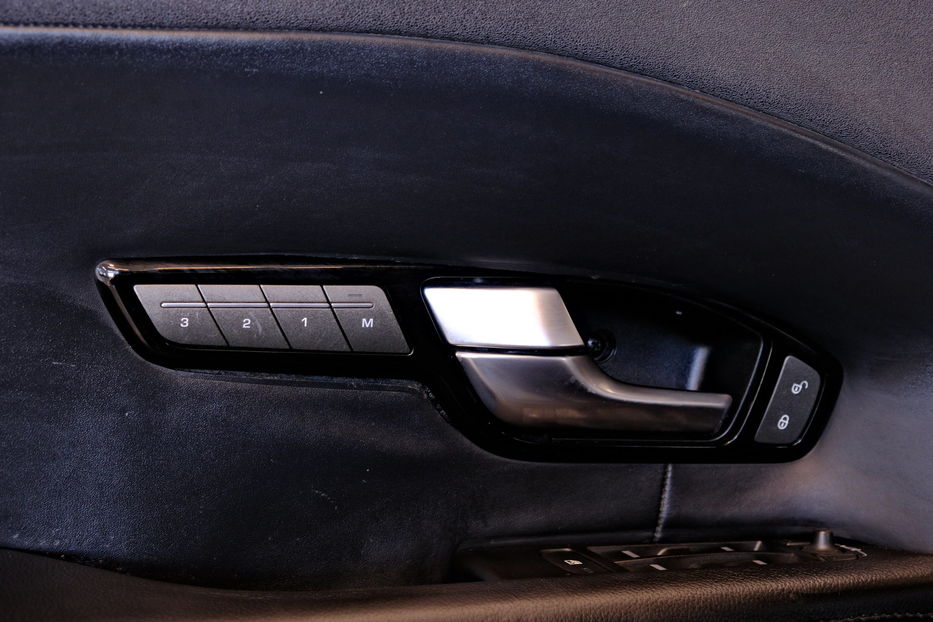 Продам Land Rover Range Rover Evoque 2014 года в Одессе