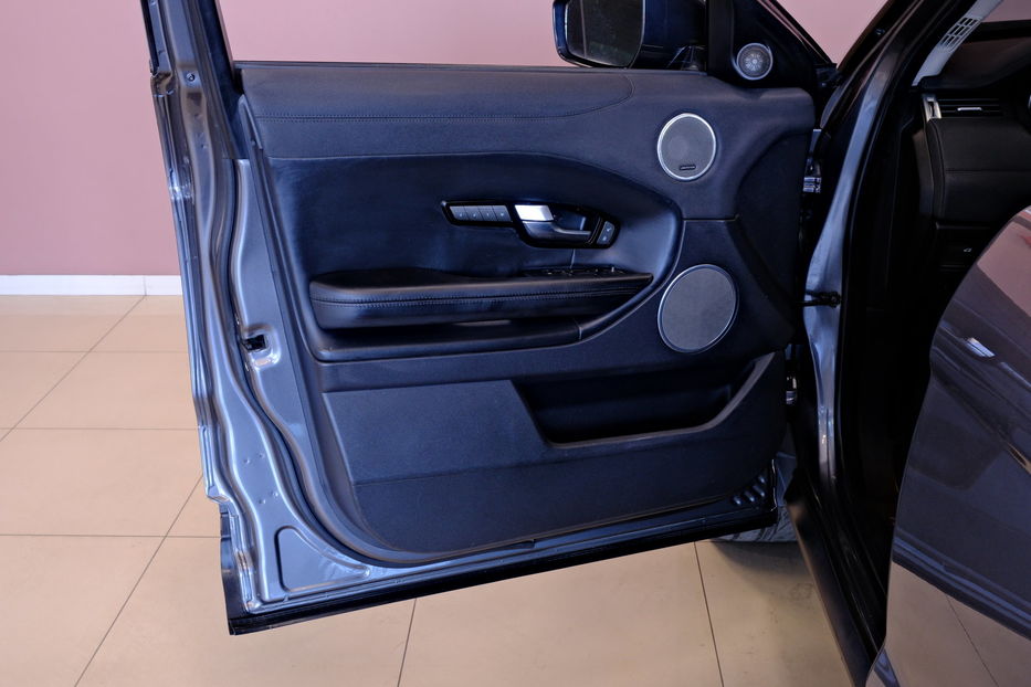 Продам Land Rover Range Rover Evoque 2014 года в Одессе