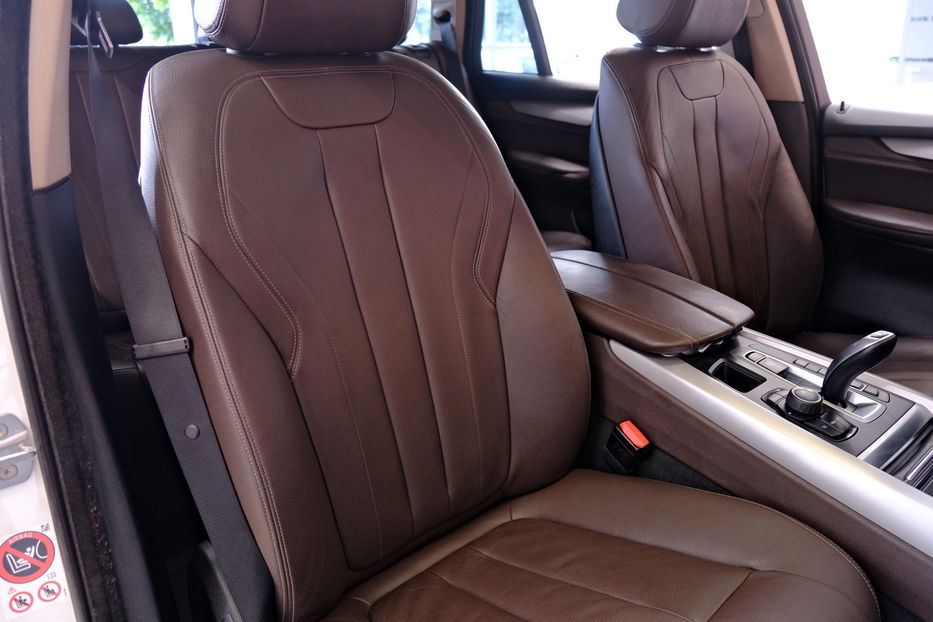 Продам BMW X5 xDrive25d 2015 года в Одессе