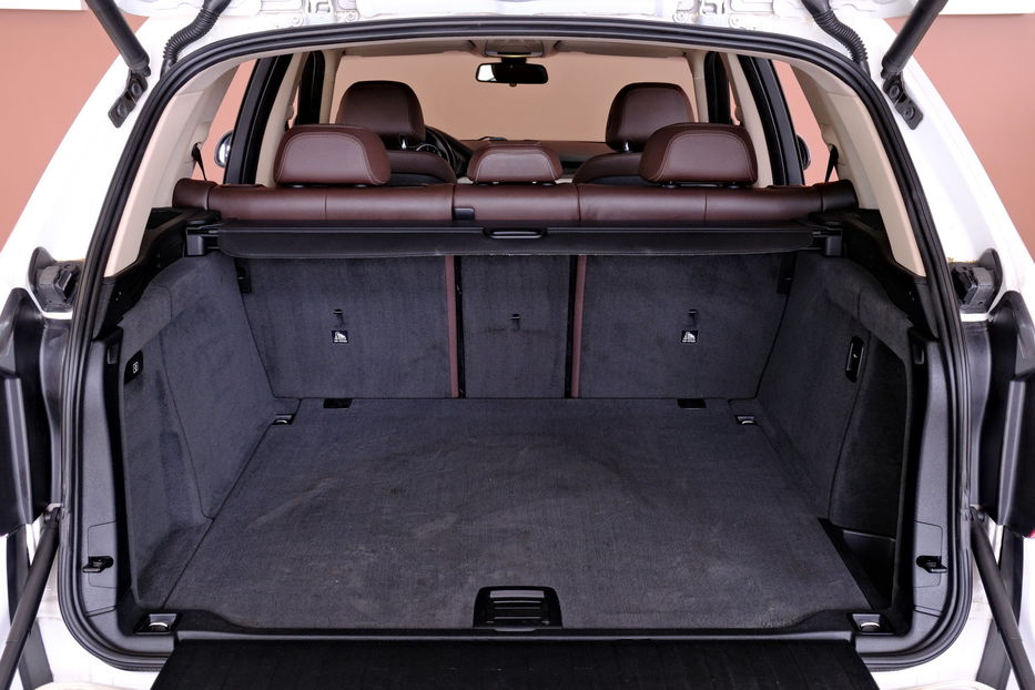 Продам BMW X5 xDrive25d 2015 года в Одессе