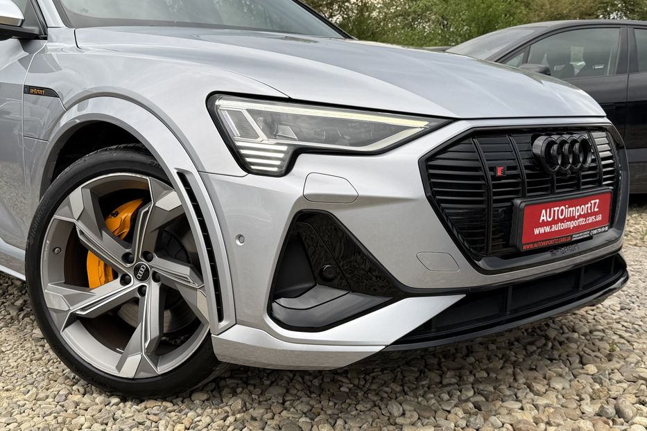 Продам Audi E-Tron S Sportback 2xSLineBlackEditio 2023 года в Львове