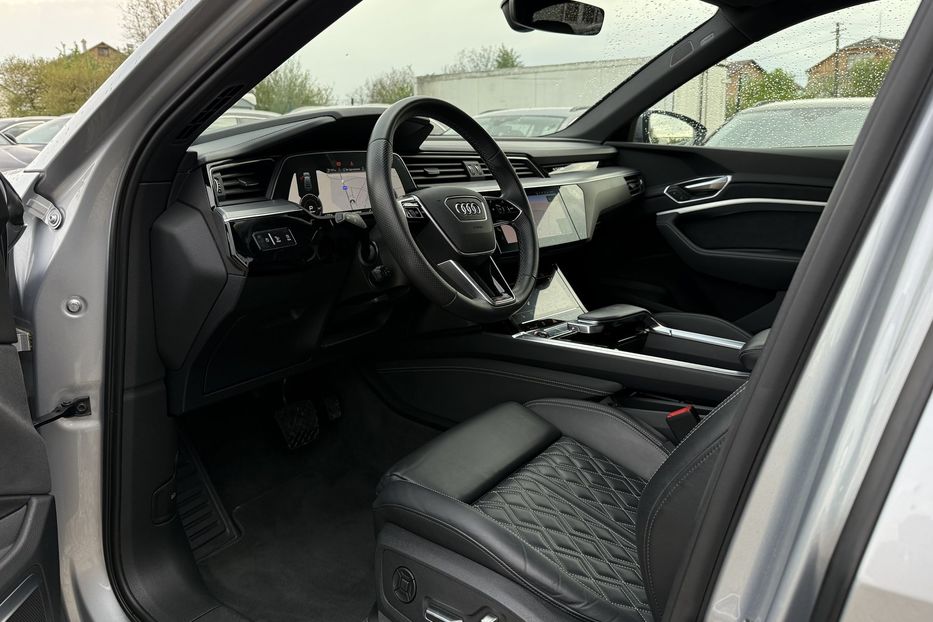 Продам Audi E-Tron S Sportback 2xSLineBlackEditio 2023 года в Львове