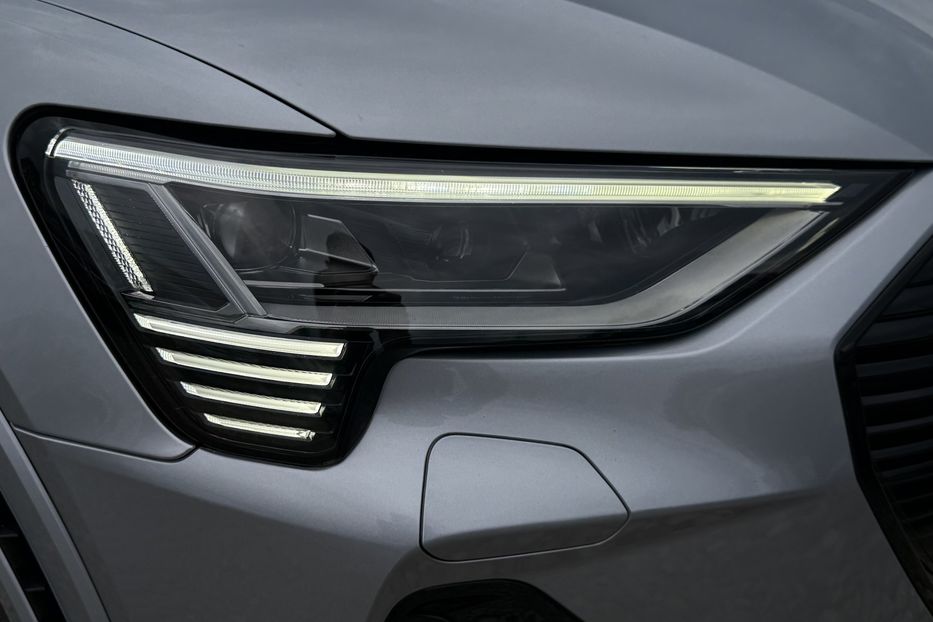 Продам Audi E-Tron S Sportback 2xSLineBlackEditio 2023 года в Львове