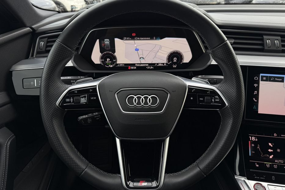 Продам Audi E-Tron S Sportback 2xSLineBlackEditio 2023 года в Львове