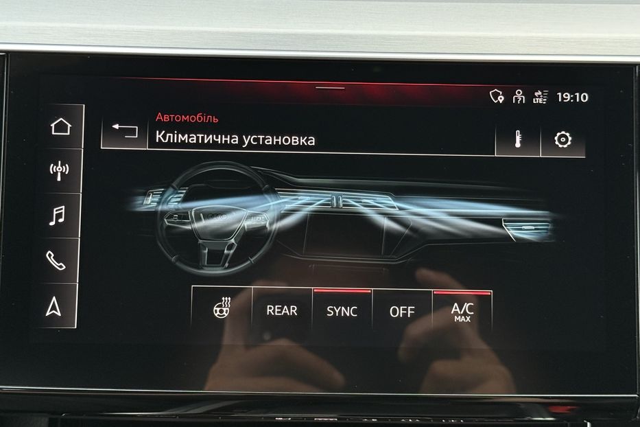 Продам Audi E-Tron S Sportback 2xSLineBlackEditio 2023 года в Львове