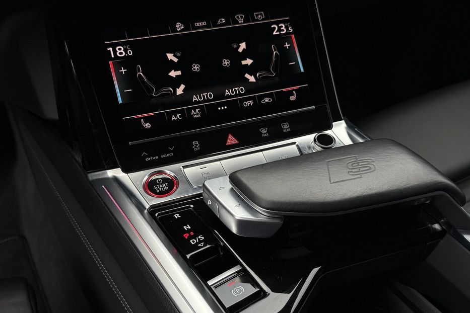 Продам Audi E-Tron S Sportback 2xSLineBlackEditio 2023 года в Львове