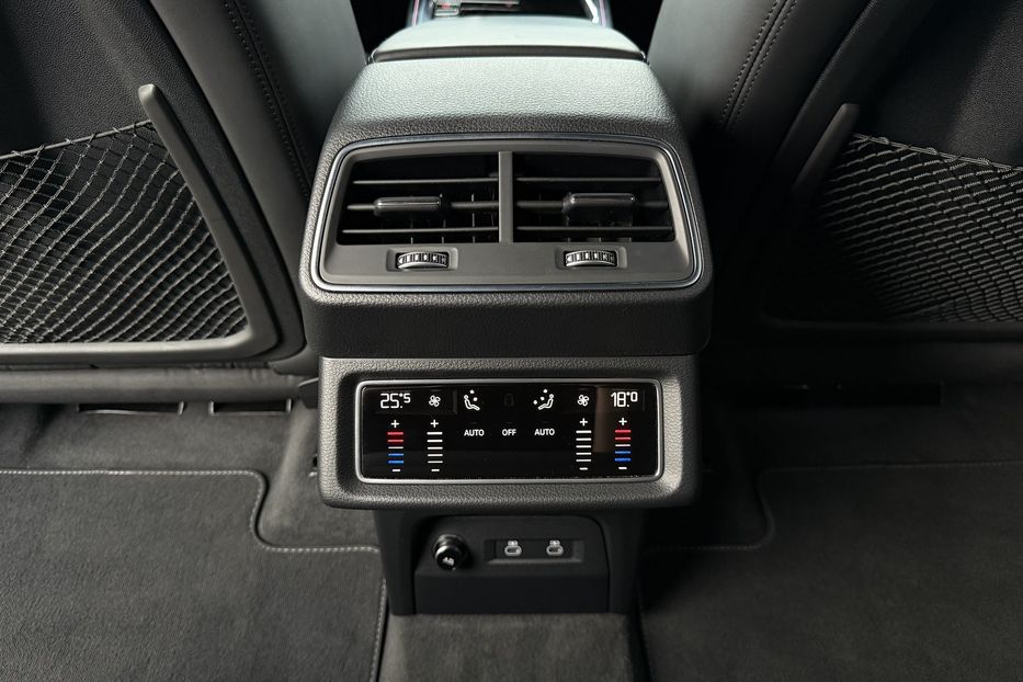 Продам Audi E-Tron S Sportback 2xSLineBlackEditio 2023 года в Львове