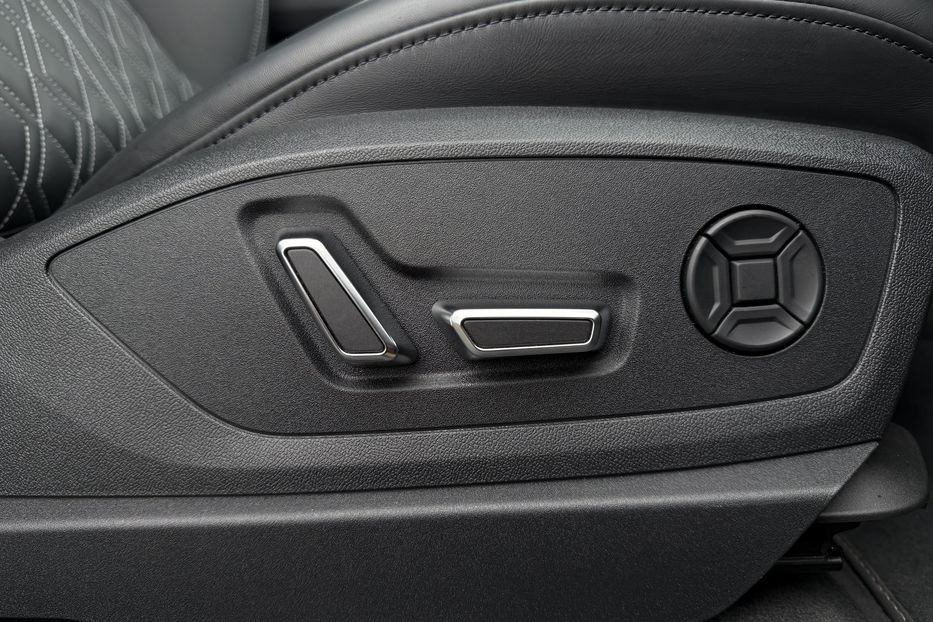 Продам Audi E-Tron S Sportback 2xSLineBlackEditio 2023 года в Львове