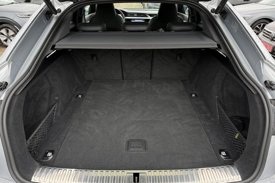 Продам Audi E-Tron S Sportback 2xSLineBlackEditio 2023 года в Львове