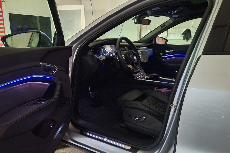 Продам Audi E-Tron S Sportback 2xSLineBlackEditio 2023 года в Львове