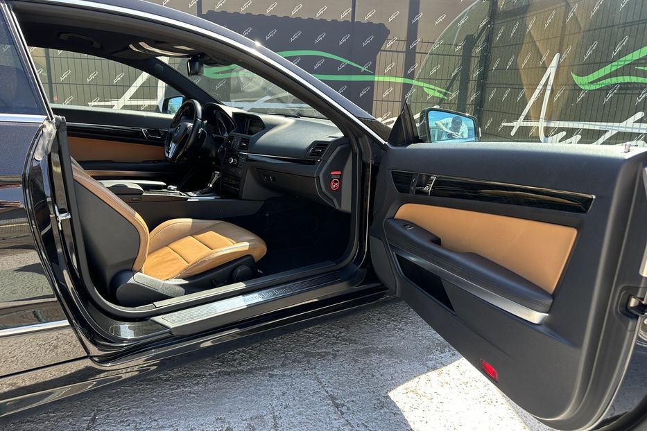 Продам Mercedes-Benz E-Class 250 Coupe 2012 года в Киеве