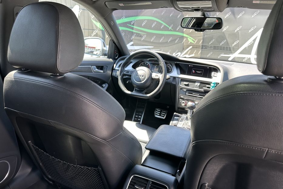 Продам Audi A4 Allroad 2016 года в Киеве