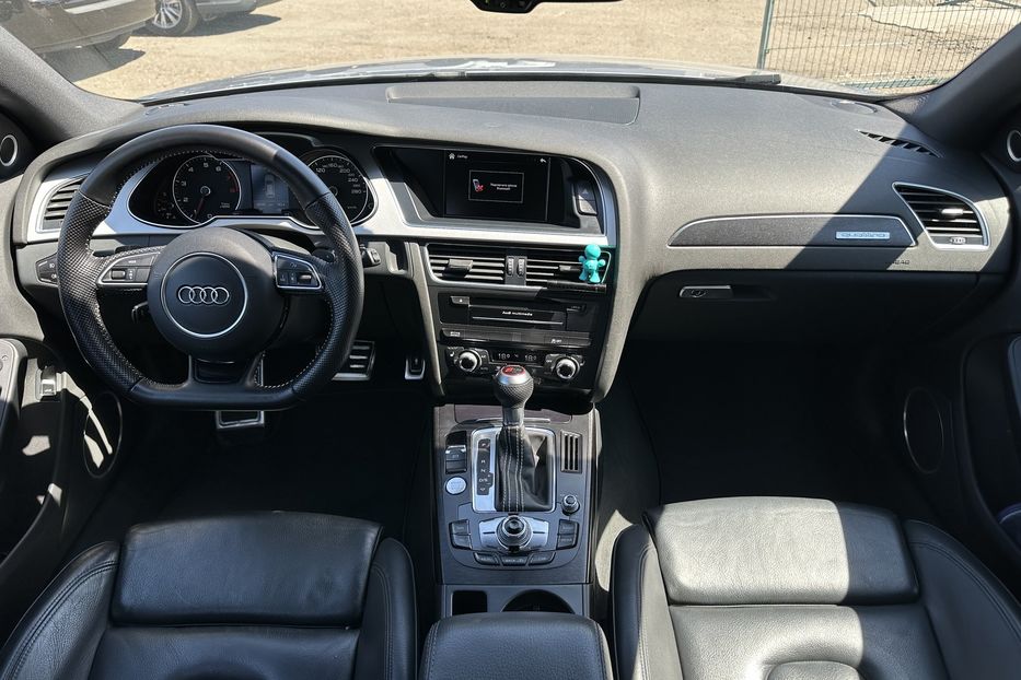 Продам Audi A4 Allroad 2016 года в Киеве