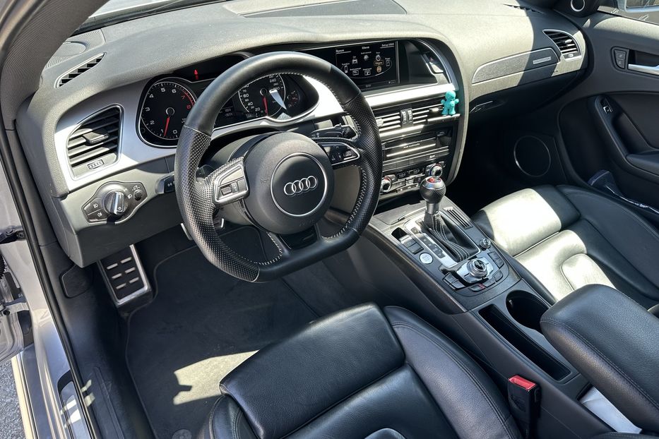 Продам Audi A4 Allroad 2016 года в Киеве