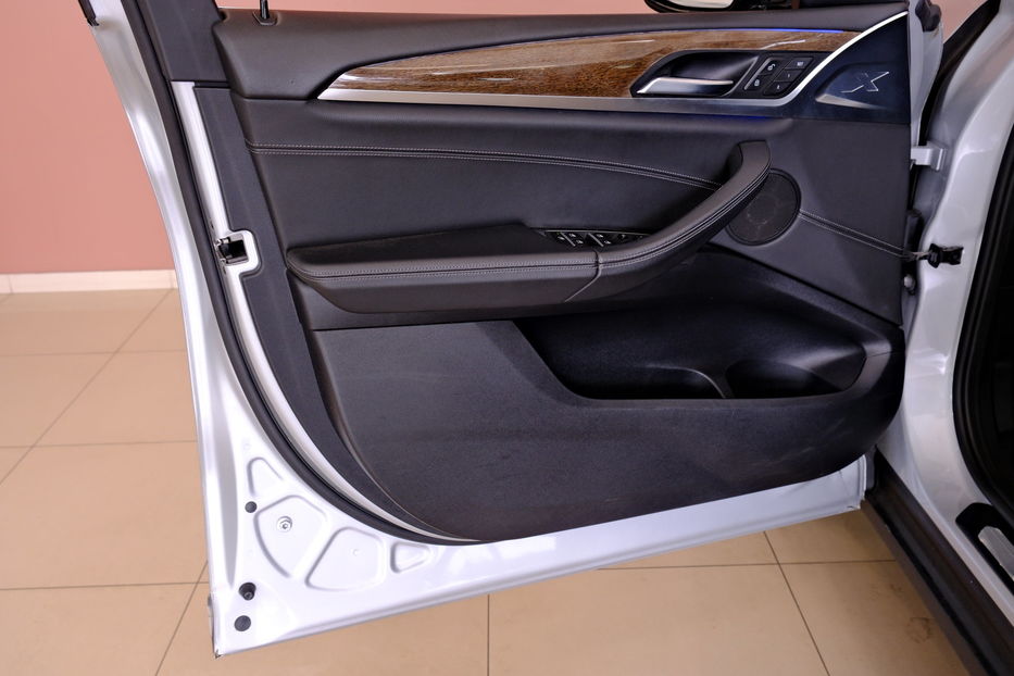 Продам BMW X3 xDrive30i 2018 года в Одессе