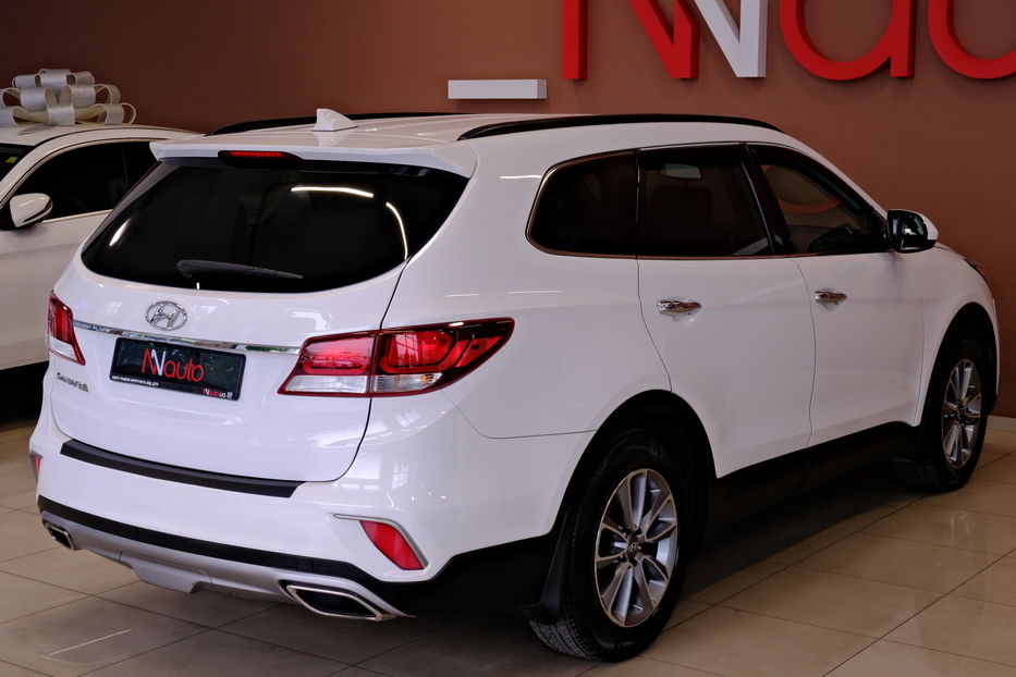 Продам Hyundai Santa FE 2016 года в Одессе