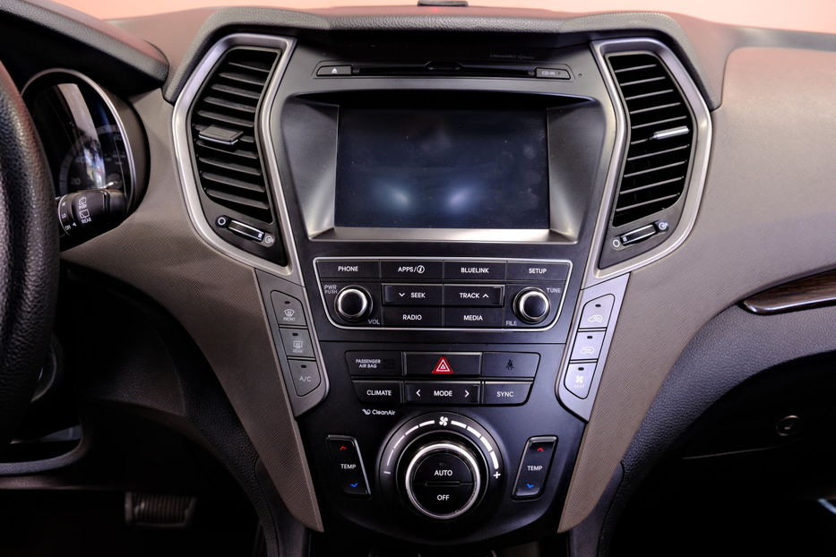 Продам Hyundai Santa FE 2016 года в Одессе
