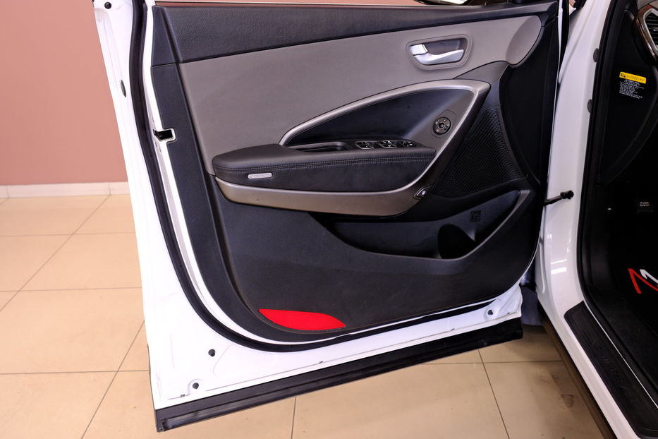 Продам Hyundai Santa FE 2016 года в Одессе