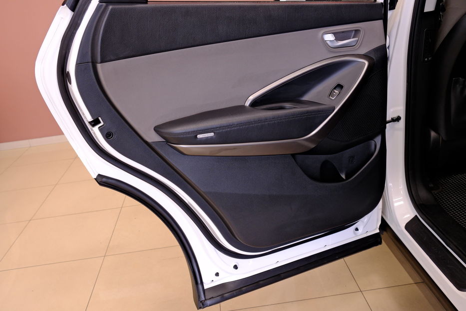 Продам Hyundai Santa FE 2016 года в Одессе