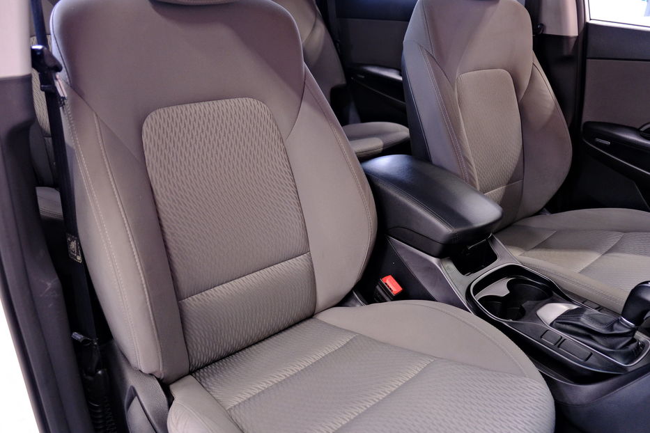 Продам Hyundai Santa FE 2016 года в Одессе
