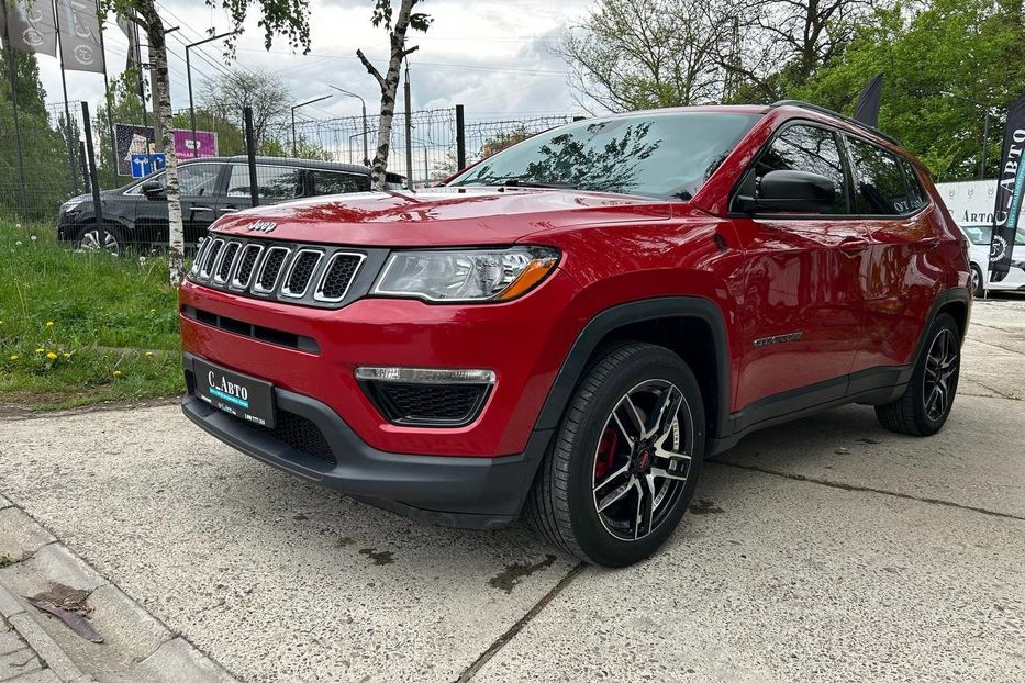 Продам Jeep Compass 2017 года в Черновцах