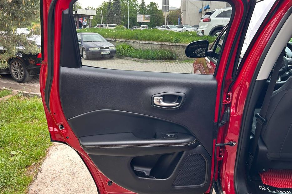 Продам Jeep Compass 2017 года в Черновцах