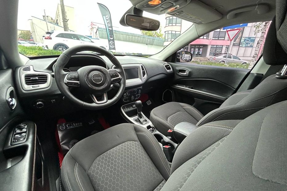 Продам Jeep Compass 2017 года в Черновцах