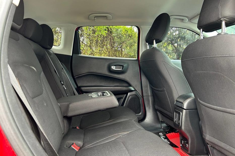 Продам Jeep Compass 2017 года в Черновцах