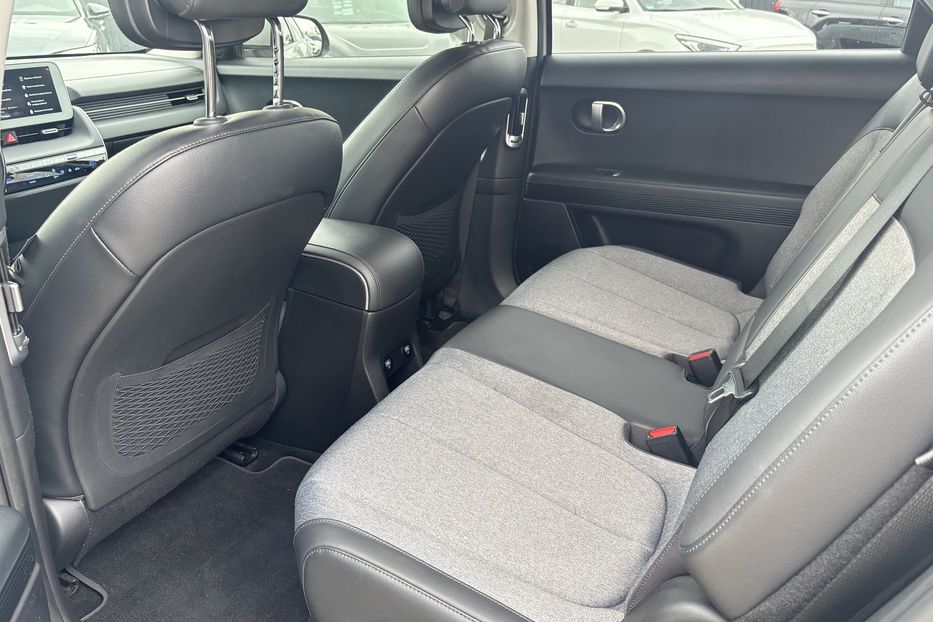Продам Hyundai Ioniq 2022 года в Львове