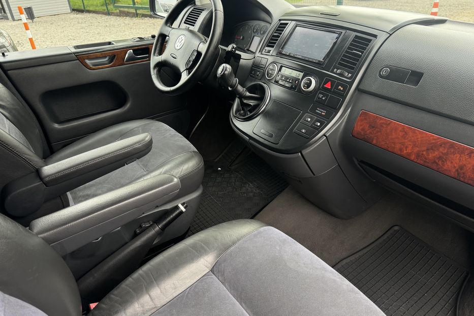 Продам Volkswagen Multivan (COMIS) 4MOTION 2009 года в г. Умань, Черкасская область