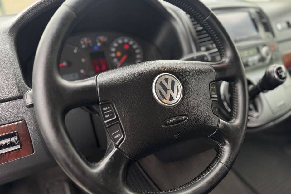 Продам Volkswagen Multivan (COMIS) 4MOTION 2009 года в г. Умань, Черкасская область