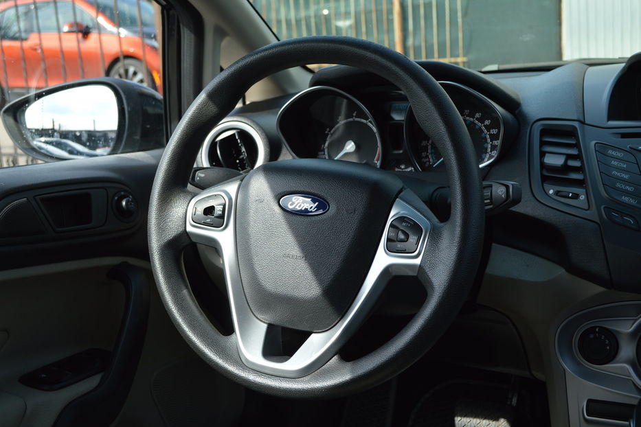 Продам Ford Fiesta 2018 года в Одессе
