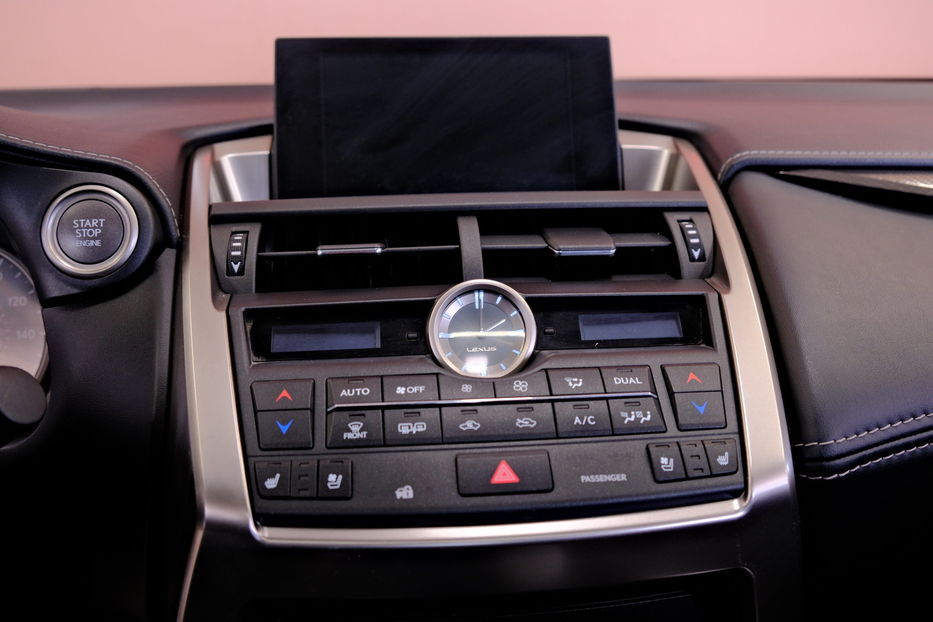 Продам Lexus NX 200 t 2017 года в Одессе