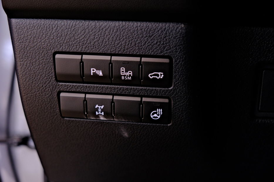 Продам Lexus NX 200 t 2017 года в Одессе