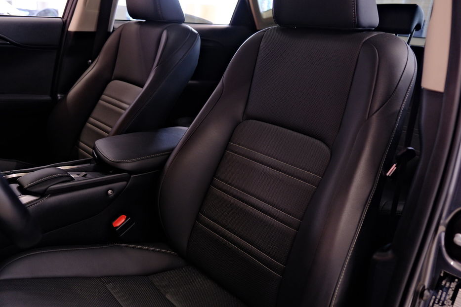 Продам Lexus NX 200 t 2017 года в Одессе