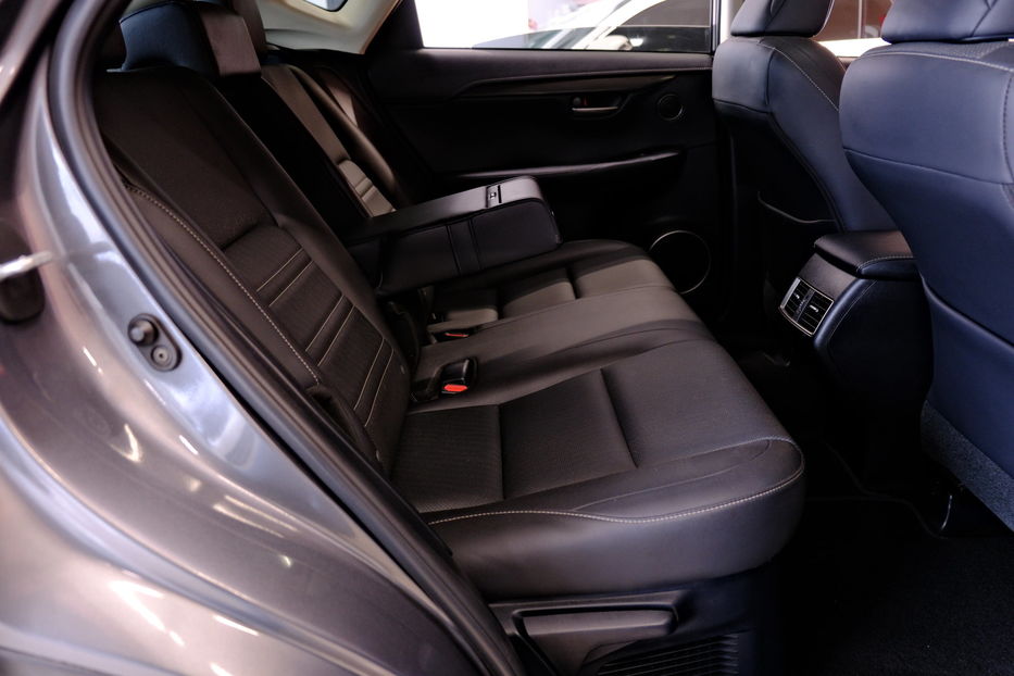 Продам Lexus NX 200 t 2017 года в Одессе