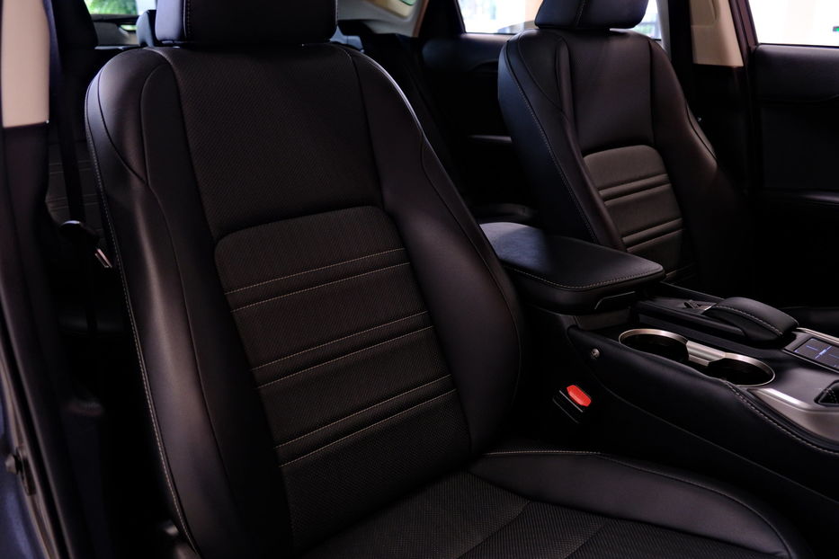 Продам Lexus NX 200 t 2017 года в Одессе