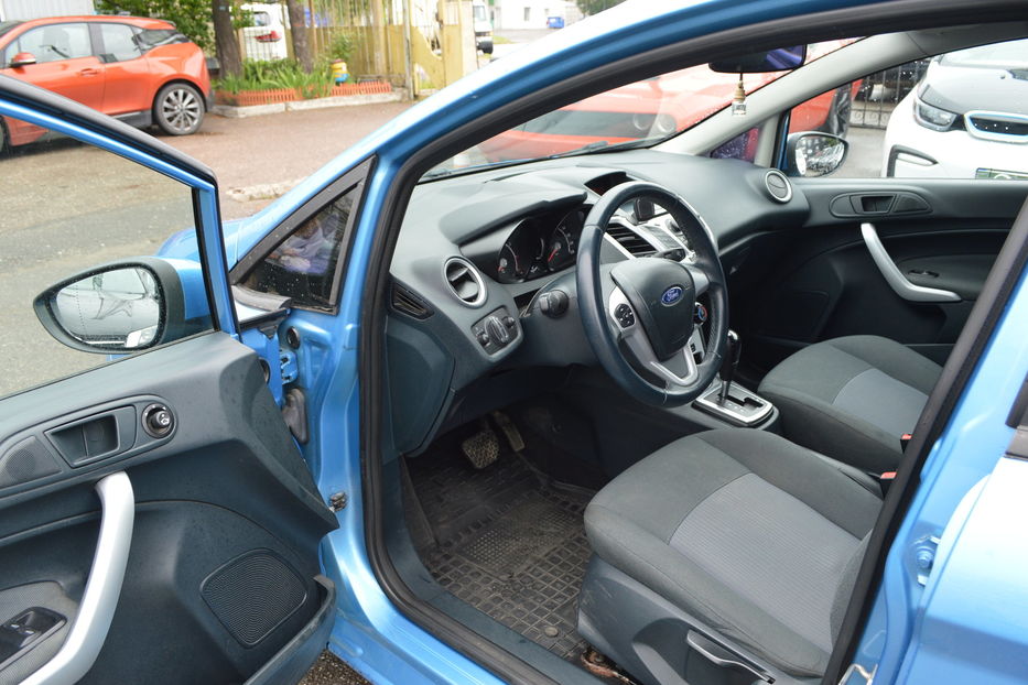 Продам Ford Fiesta Official 2011 года в Одессе