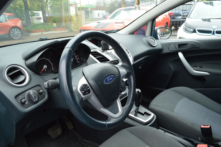 Продам Ford Fiesta Official 2011 года в Одессе