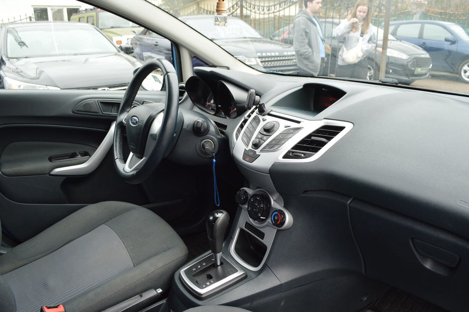 Продам Ford Fiesta Official 2011 года в Одессе