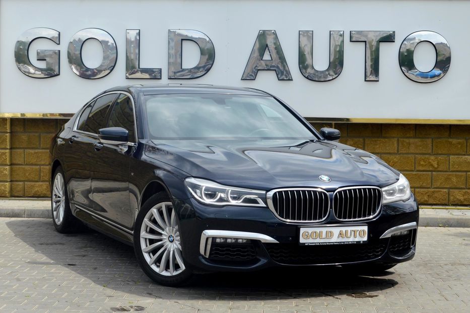 Продам BMW 750 D Xdrive 2017 года в Одессе