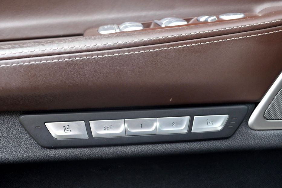 Продам BMW 750 D Xdrive 2017 года в Одессе