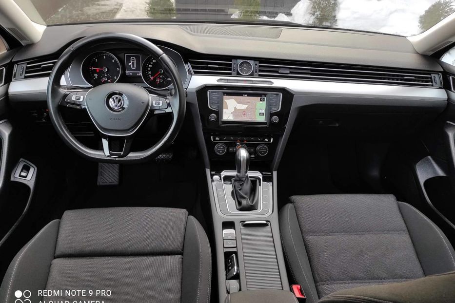 Продам Volkswagen Passat B8 2017 года в Киеве