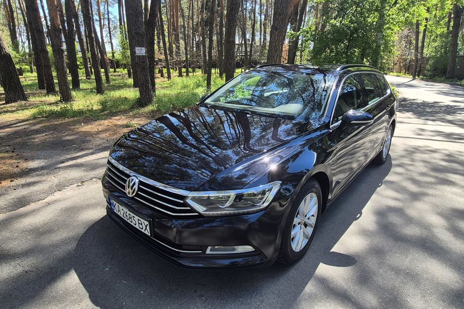 Продам Volkswagen Passat B8 2017 года в Киеве