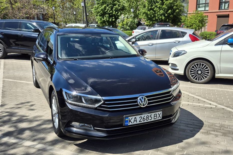 Продам Volkswagen Passat B8 2017 года в Киеве