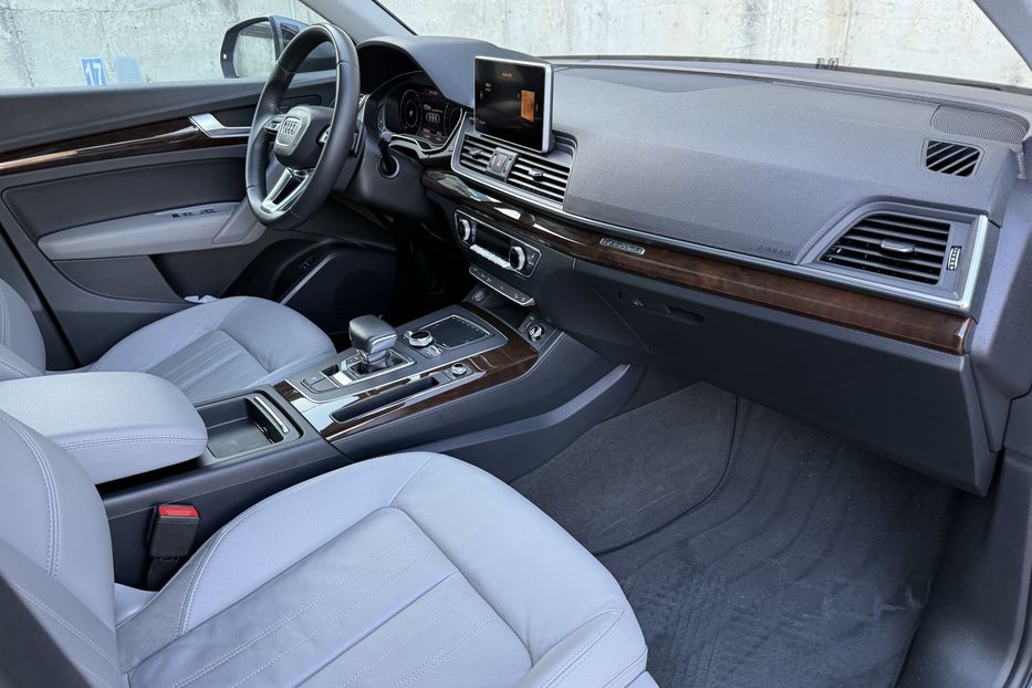 Продам Audi Q5 2018 года в Ровно
