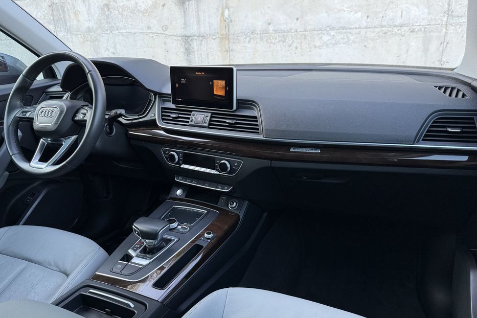 Продам Audi Q5 2018 года в Ровно