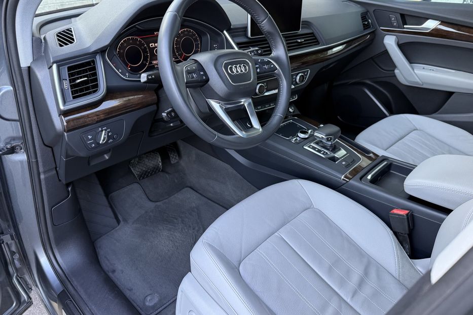 Продам Audi Q5 2018 года в Ровно