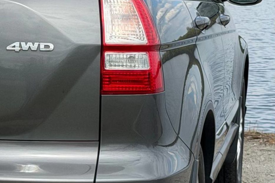 Продам Honda CR-V 2010 года в Днепре