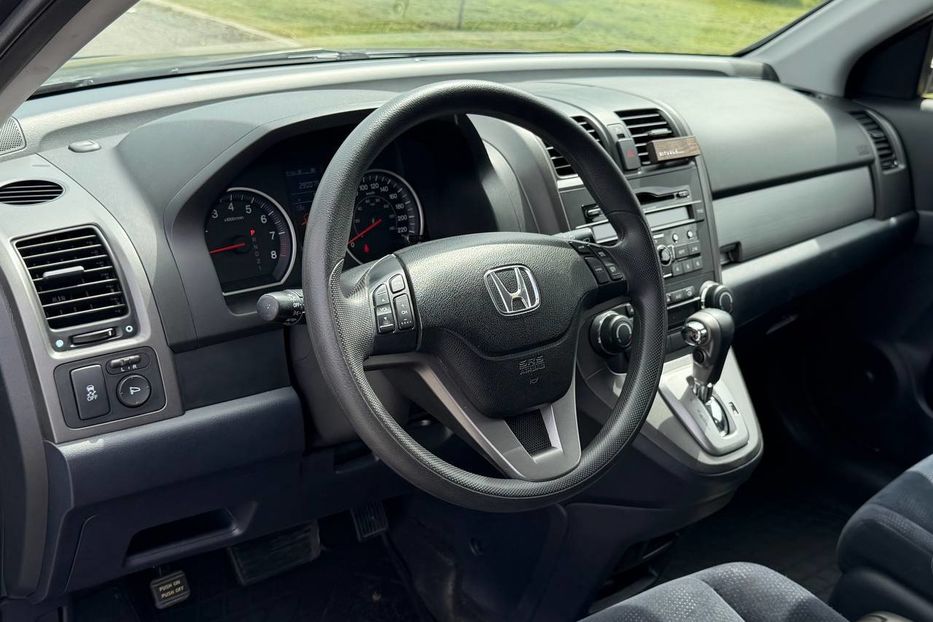 Продам Honda CR-V 2010 года в Днепре